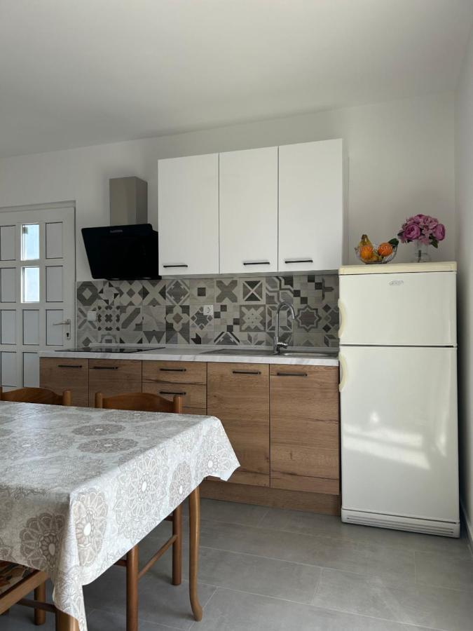 Apartments Ljubomir Rogoznica  Exteriér fotografie